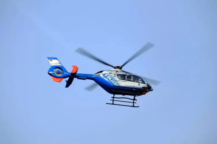 symbolbild_polizei_hubschrauber_polizeihubschrauber_helikopter_polizei