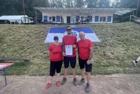 Das siegreiche Team des TFC Kaiserslautern: Pamela Mattheis, Patrick Grunwald und Alexander Stein (von links). Es fehlt Alexande