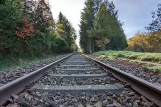 Arbeiten rund um den Lauterer Bahnhof sorgen für wochenlange Zugausfälle und Ersatzverkehre in der Region