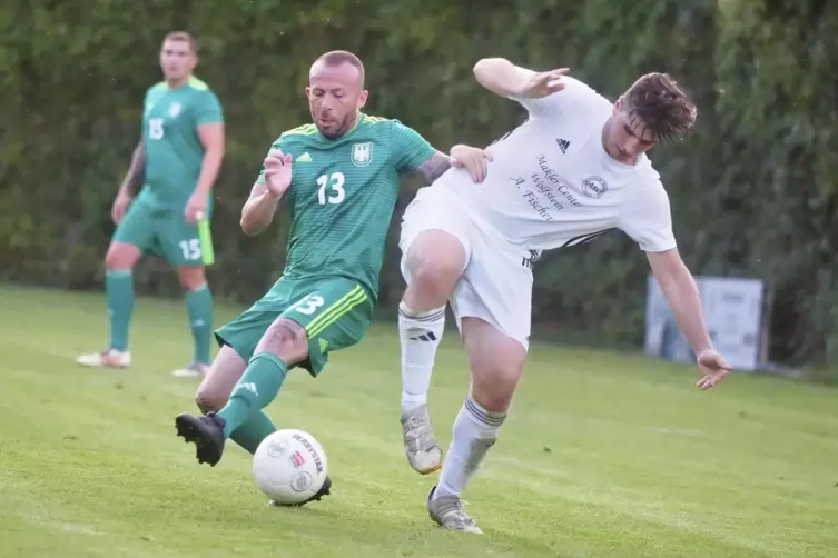 Im Nationaltrikot: Pascal Masch (links) vom SV Hermersberg, hier mit Marvin Hiebel vom ASV.