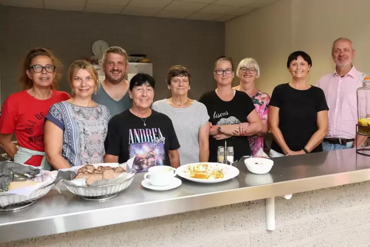 Ohne sie geht nichts: das Helferteam mit (von links) Melanie Hoffmann, Elena Polishchuk, Andreas Steyer, Regina Möller, Dorle Di