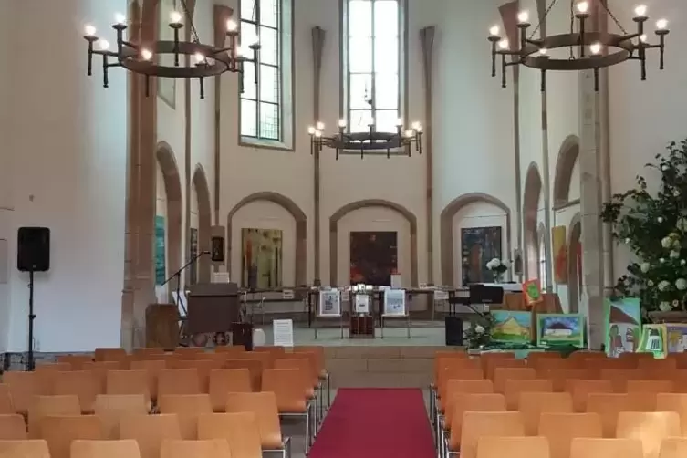 Kloster Hane: Blick in den Kirchenraum.