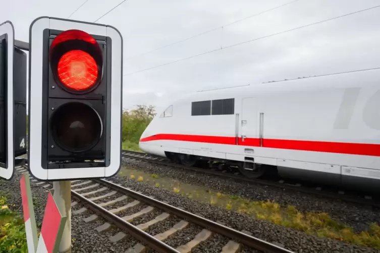 Bahn: Streckensperrung zwischen Mannheim und Stuttgart 2025