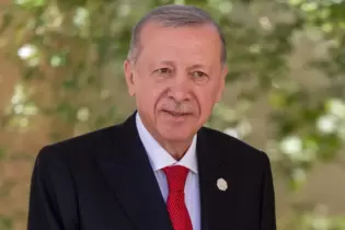 Bedenken des Westens überhört Präsident Erdogan.