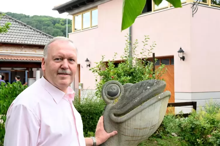 Alt-Bürgermeister Dietmar Leist soll Ehrenbürger von Bobenheim am Berg werden. 