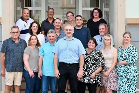 Stefan Stähly (vorne mittig) wird Niederkirchen auch die kommenden fünf Jahre anführen. 