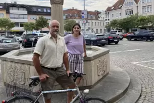 Mitglieder des Veranstalterteams für den Park(ing) Day: Martin Gärtner ist Vorstandsmitglied beim Zukunftsforum Speyer, Sophie E