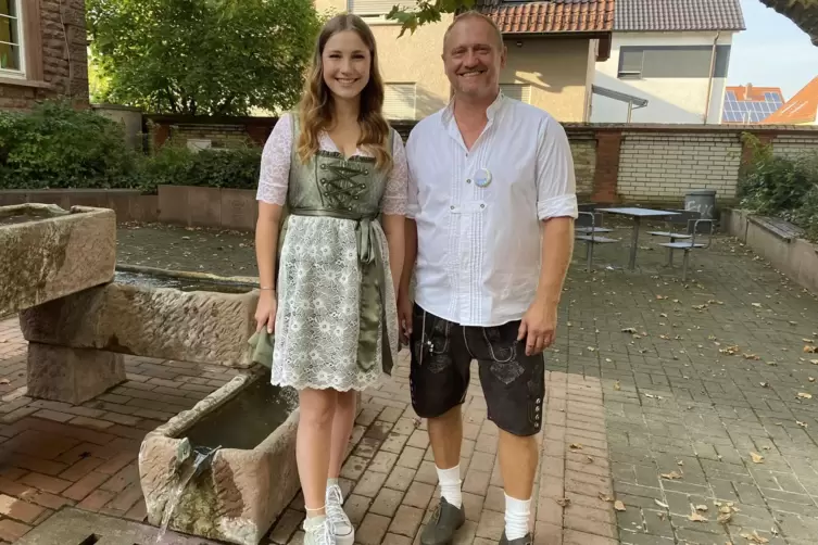 Das Amt der Kerwemaid und des Kerweborsch werden 2024 Lara Czerny und Marco Hannappel in Studernheim ausfüllen. 