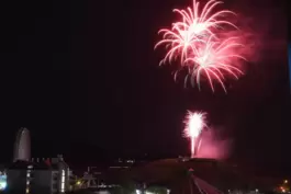 Das Feuerwerk über dem Michelsberg. 