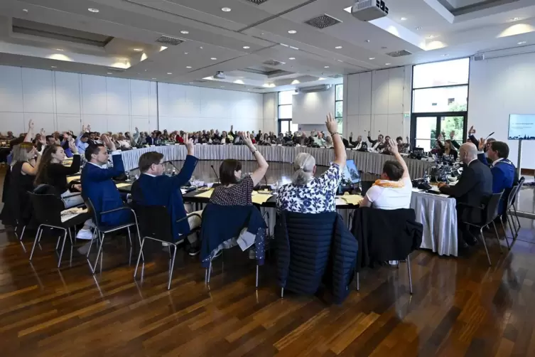 Ob es eine weitere Dezernentenstelle geben soll, das entscheidet der Stadtrat – hier bei der konstituierenden Sitzung im Juli. A