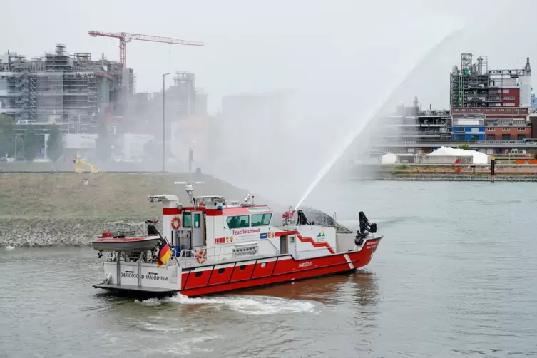 Löschboot „Metropolregion Rhein Neckar"