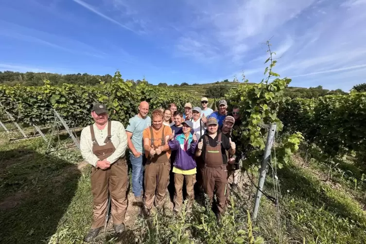 Spaß am Weinbau: Team des Lebenshilfe-Weinguts in Bad Dürkheim.