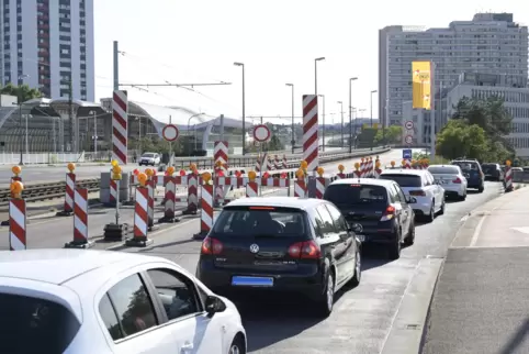 2019 musste die Hochstraße Süd in Ludwigshafen wegen Einsturzgefahr gesperrt werden.