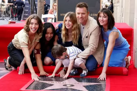 Ewan McGregor bekommt Stern auf Walk of Fame