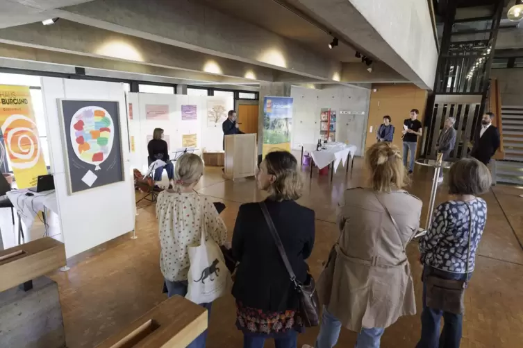 Das „Haus Burgund“ hatte die Ausstellung angestoßen. Mehr als 300 Schüler haben daran mitgewirkt.