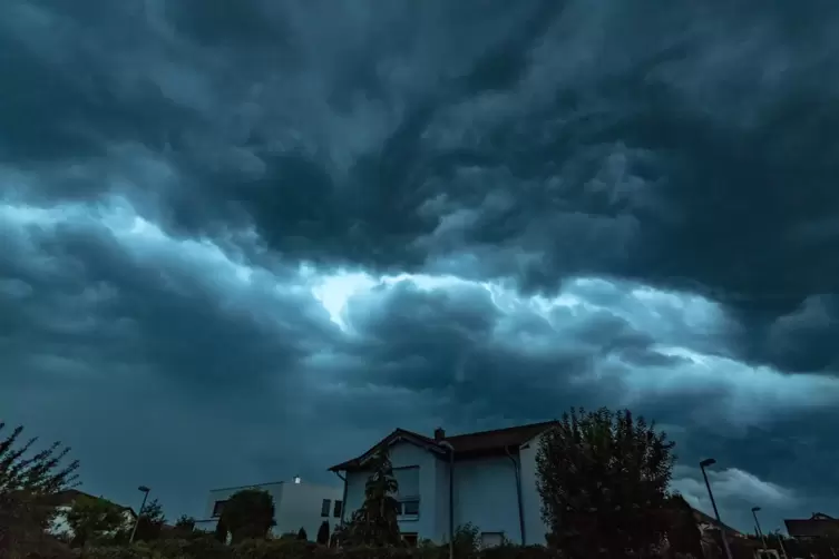 Starkregen kann überall zu Hochwasser und Überschwemmungen führen. 