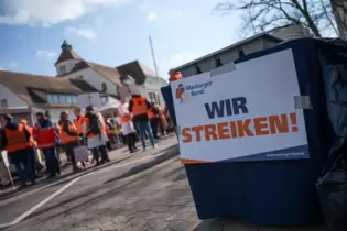 Patienten sollten sich auf Einschränkungen gefasst machen, wenn die Ärzte am Montag streiken.