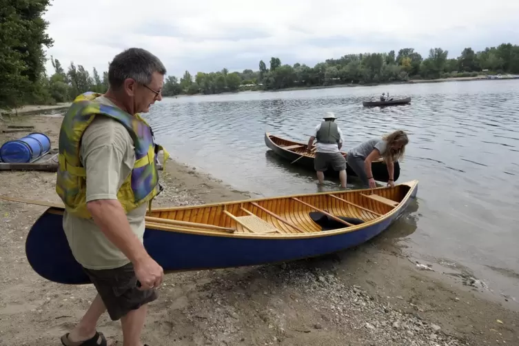 Mit dem traditionellen „Abpaddeln“ auf dem Rhein geht am 22.September für die pfälzischen Kanuten nach rund sechs Monaten die Sa