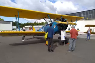 Die in Mannheim stationierte Boeing-Stearman aus dem Jahr 1940 ist die Vergangenheit der Fliegerei.