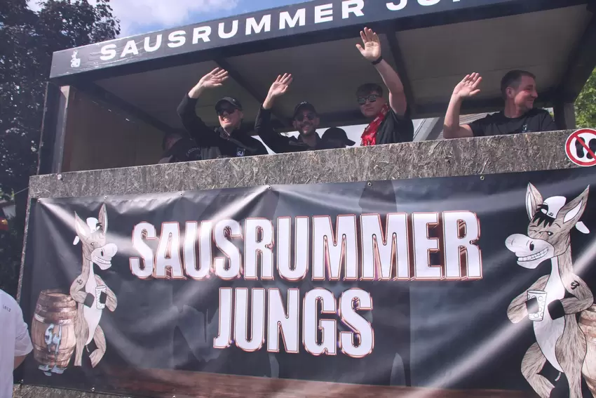 Ultra-laut: die Sausrummer Jungs.