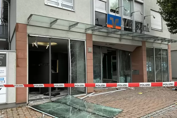 In Hagenbach wurden drei Geldautomaten gesprengt. 