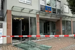 In Hagenbach wurden drei Geldautomaten gesprengt.