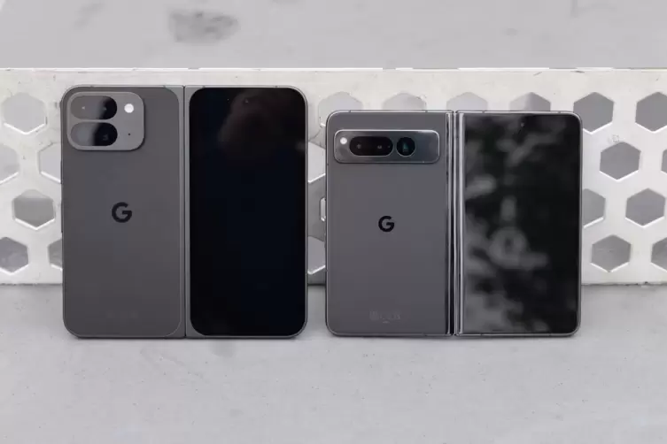 Google Pixel Smartphones