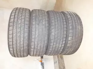 Winterreifen Tracmax S 210 XL (235/60 R18 107H TR), Kraftstoffeffiziensklasse C, Nasshaltungsklasse C, externes Rollgeräusch (dB