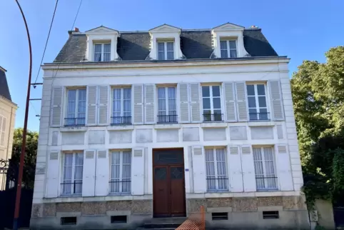 In diesem Haus am Seineufer in Poissy lebte Claude Monet mit Alice Horschedé und den acht Kindern beider Familien. Gelegentlich 