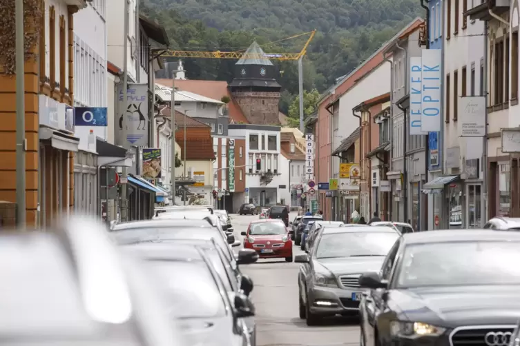 Der Ausbau startet im Norden und zieht sich in drei Bauabschnitten bis zum Pallmanns Eck. 