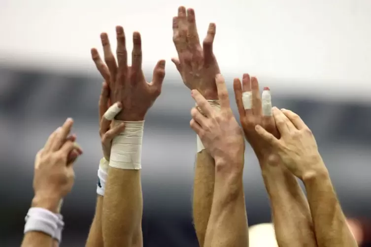 Die Mannschaft des TuS hat es wieder geschafft, eine Verbindung zu den Fans herzustellen.