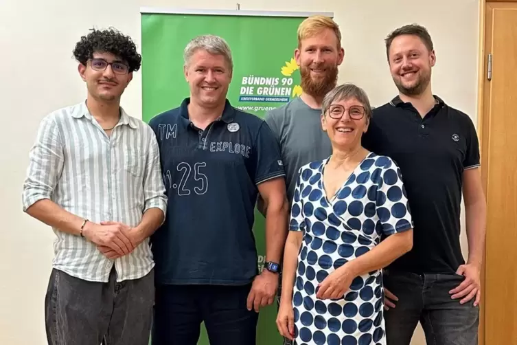 Der neue Vorstand: Obada Barmou, Marc Andre Pantea, Joscha Lytwyn, Annette Krysmansky, Markus Zürker. (von links nach rechts). 