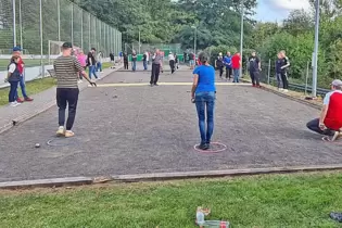 So lief es im letzten Jahr bei der Stadtmeisterschaft. Auch da waren die Bahnen begehrt.