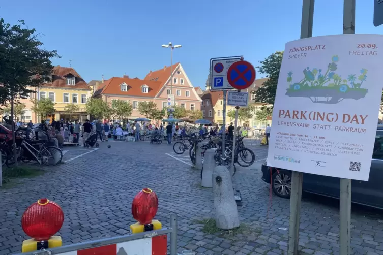 Park(ing)( Day): Am Freitag auf dem Königsplatz.