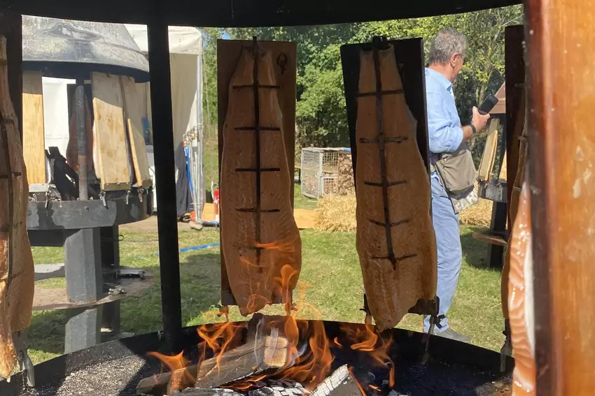 Ein Klassiker beim Bauernmarkt: finnischer Lachs.