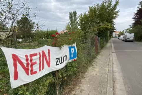 Gegen den Parkplatz an der Quelle gibt es Widersprüche. 