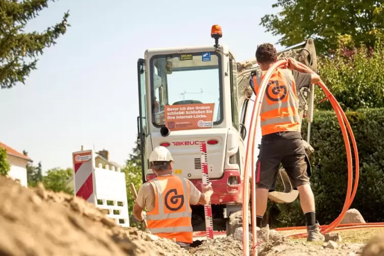 Erst müssen die alten Baustellen ordnungsgemäß abgeschlossen werden. Dann dürfen neue Löcher gegraben werden.