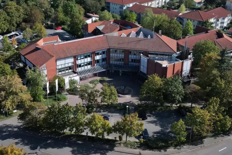 Dienstsitz des SÜW-Landrats: das Kreishaus in Landau.