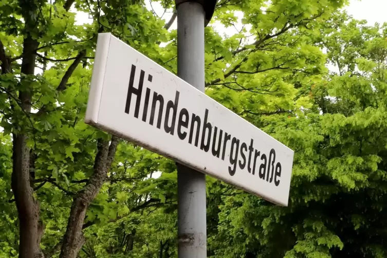 hindenburgstraße1