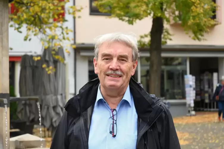 Dieter Petry hat Spuren in der Stadt hinterlassen – etwa bei der Gestaltung des Römerplatzes. 