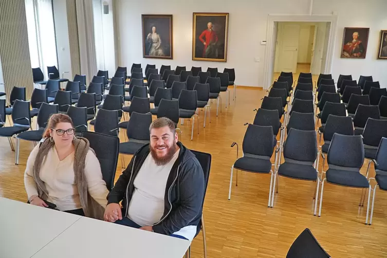 Jenny Müller und André Gumbert aus Pirmasens wollen in Zweibrücken heiraten. Nur an welchem Trau-Ort sie sich das Ja-Wort geben,