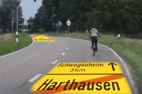 Wer von Harthausen nach Schwegenheim will, etwa zum Einkaufen, muss mit dem Fahrrad entweder die Landesstraße nutzen oder durch 