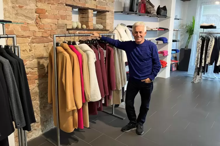 Giovanni Raneri in seinem Geschäft in der Neustadter Hauptstraße.