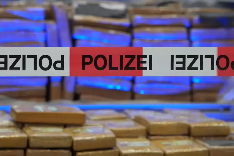 Polizei stellt 2,1 Tonnen Kokain sicher