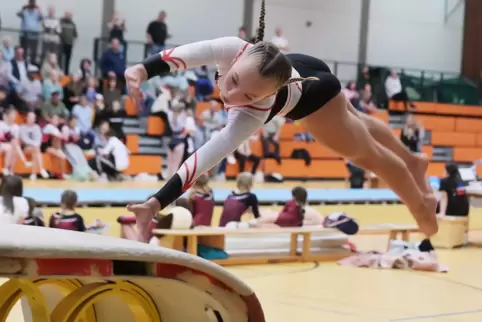 Elegant: Aaliyah Koser von der VT Zweibrücken beim Sprung.