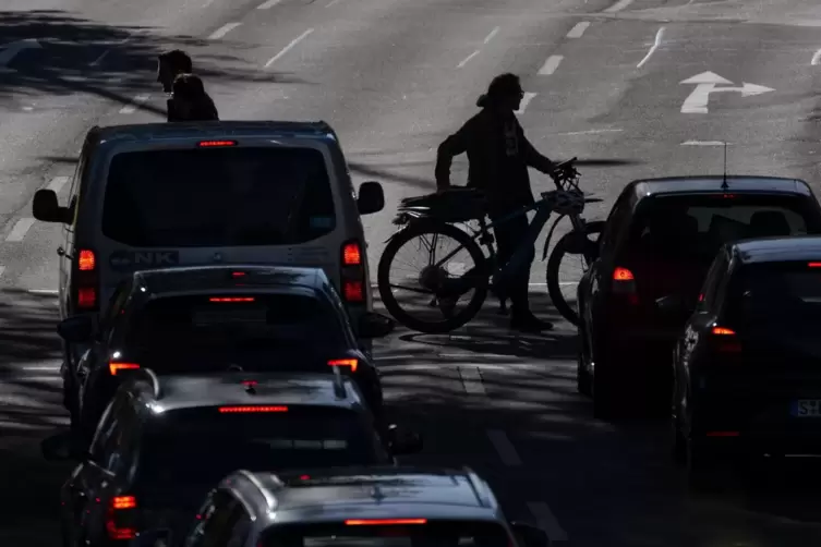 Uwe Petry vom Planungsbüro VAR+ sieht ein großes Umstiegspotenzial vom Auto- zum Fahrradverkehr. 