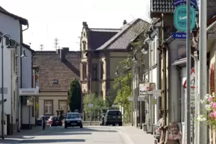 Die Hauptstraße in Hütschenhausen.