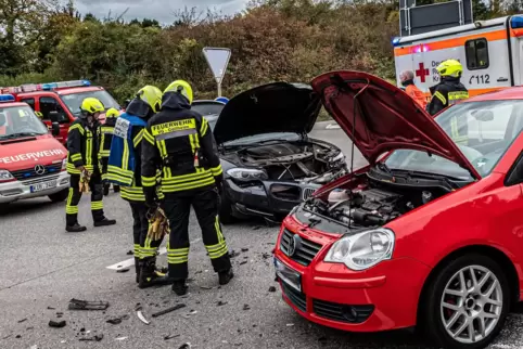 Auch vier Feuerwehren waren im Einsatz.