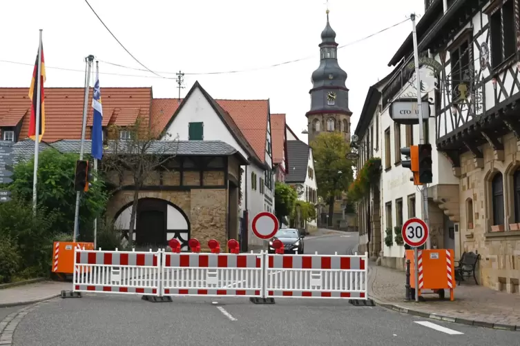 Wer von Süden kommt, für den ist an der Einmündung zur Freinsheimer Straße Schluss. 