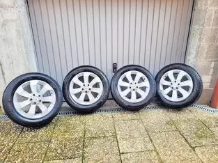 für W166 auf Orginal Felgen, Fulda 255 / 55 R18 mit ca. 4mm Profil.  Esthal